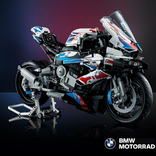 宝马摩托车 M 1000 RR   42130